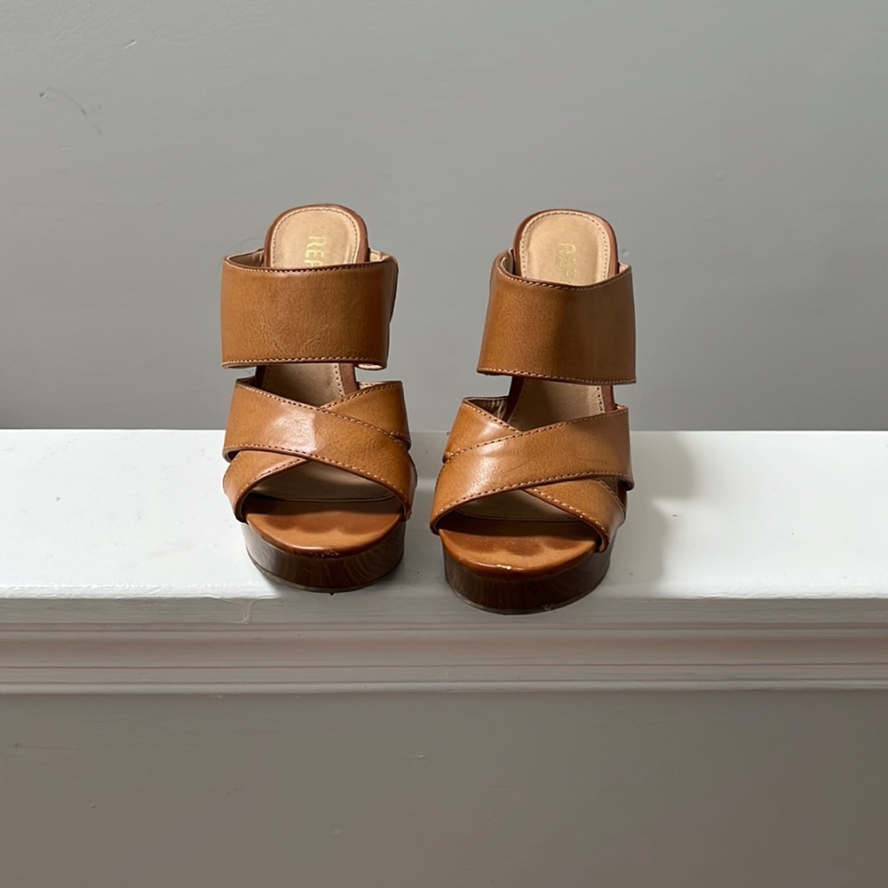 Free shipping! Women’s platform wedges